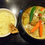 Supaisu Ando Ra-Men Daidai - 平日ランチ限定スープカレー
                        納豆とチキンの和風カリー ７９０円