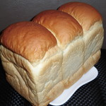 73824619 - 食パン（1本・1.5斤） 680円