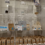 BLUE BOTTLE COFFEE - ☆豆も充実(^^♪☆