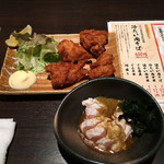 肉そば居酒屋まる文 - 唐揚げと鶏わさ