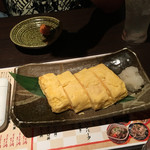 肉そば居酒屋まる文 - ジューシーなだし巻き卵