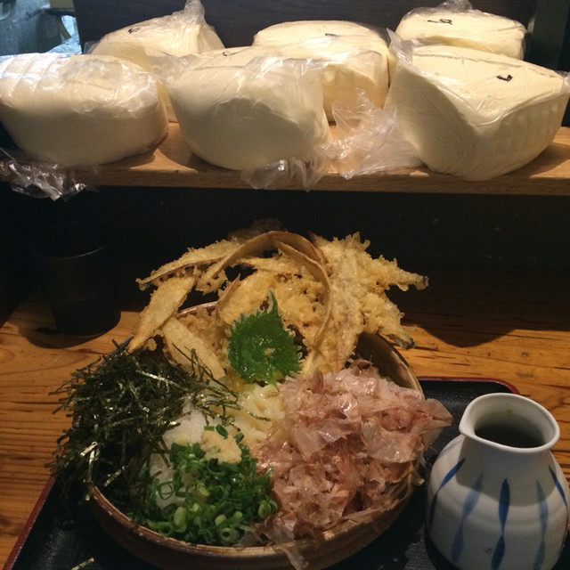 大地のうどん 博多駅ちかてん>