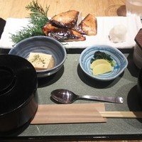 大山鶏と鮮魚 居酒屋 まいか - 旬の焼魚御膳 980円♪