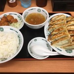 日高屋 - ダブル餃子定食