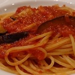 オステリア・バッカーノ - 厚切りベーコンとトマトのスパゲッティーニ