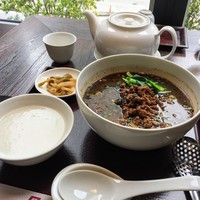 過門香 丸の内トラストタワー店 - 坦々麺