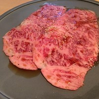 和牛焼肉じろうや 介 wagyu&sake 名古屋駅前本店 - “但馬玄”のミルフィーユ風