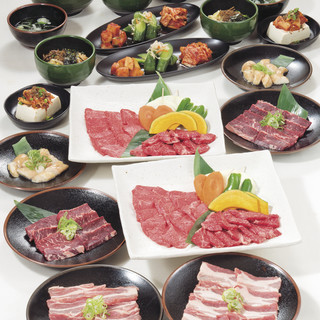 アンガス牛や銘柄和牛など人気のお肉が280g 37種類が飲み放題 飲み放題スタンダードプラン付き 焼肉ガッツリコース 和牛カルビ屋 朱苑 五香六実店 元山 焼肉 食べログ