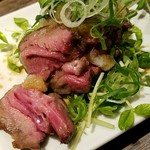 『肉山』神戸 - タンすじポン酢