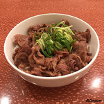 炭火焼肉たむらのお肉が入ったカレー屋さん - 幻の『焼肉丼』