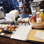 アーユルヴェーダ・カフェ ディデアン - ビュッフェ台