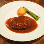 キッチャーノ - ハンバーグランチ 1296円 のハンバーグ