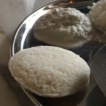 サンバレーホテル - イドゥリ