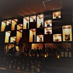 BAR　九献 - [内観] 店内 カウンター席から見るボトル類 全景♪ｗ