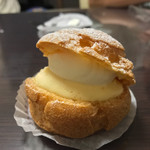 菓子工房グリューネベルク - シュークリーム♡