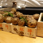 肉屋 雪月花 NAGOYA - 長野県産の松茸