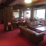 メインダイニングルーム - ロビー