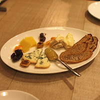 QUAND L'APPETIT VA TOUT VA！ The kitchen＆Wine - チーズ盛合わせ
