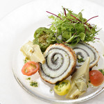 奢華精緻的義大利菜麵食，搭配一盤時令海鮮、魚類和 5 道菜主菜晚餐。