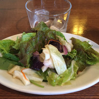 coci - タイ料理じゃなくてもいいじゃないって感じのサラダ。