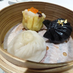 中国料理 北京 - 点心（・広東シューマイ　・トリュフ入り海老ギョーザ・松茸入り小龍包）　
