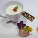 中国料理 北京 - 杏仁豆腐・フルーツの盛り合わせ・胡麻クッキー