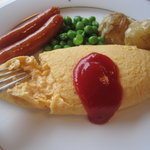 メインダイニングルーム - 流石のオムレツのトロトロを見よ！