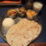 チャミヤラキッチン - ランチをチャパティで