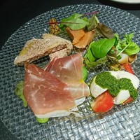 国産熟成焼肉 肉バル ドウラクコリーダ ランドマーク店 - 
