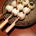 炭火やき鳥　りょう - うずらの卵は黄身が半熟！