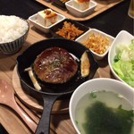 韓国料理 ディポリ - 豚トックカルビ定食