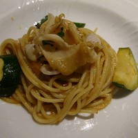 カーロ・エ・カーラ - アワビのパスタ絶品です☆