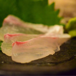 Saiki - お通し3品目：鯛 刺身