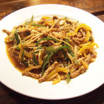 香菜軒 - 大豆ミートの青椒肉絲(650円)