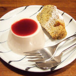 香菜軒 - 木いちごのパンナコッタとレモンのカトルカール