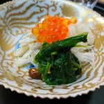 つる由 - 渡り蟹といくらと菊菜となめ茸が綺麗やね