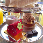 ラデュレ サロン・ド・テ - 