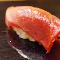 日本橋蛎殻町 すぎた - 鮪中トロ(血合いギシ)
