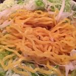 喜来登 - 黄色の中太麺