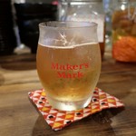 灯 - すももの薬膳酒