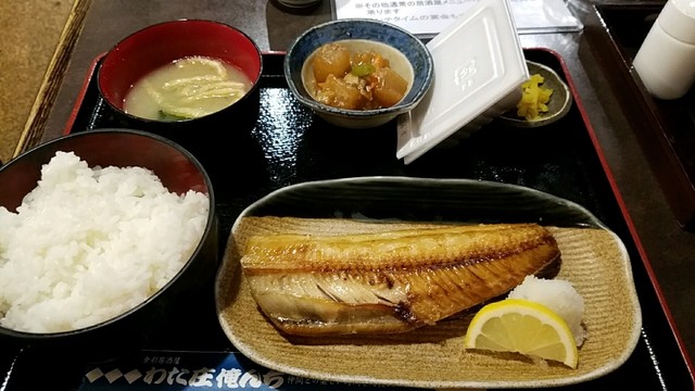 脂の乗った分厚いほっけ塩焼きランチ By 理桜 わた庄 俺んち わたしょう おれんち 中野 居酒屋 食べログ