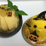 ぴよりんSTATION Cafe gentiane - 単品のハロウィンぴよりん370円と
      さつまいもモンブラン540円