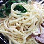 Yokohamaiekeiramentsukasaya - 麺