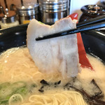 一成 - チャーシューも見せるよ