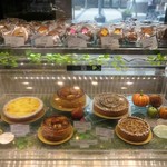 Toshi Yoroizuka - タルト