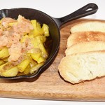 Mentaiko and potato Ajillo (with baguette)
