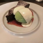 ラトリエ・ド・ギニョール・エ・マデロン - 