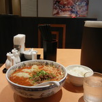 中国大明火鍋城 - やって来ました