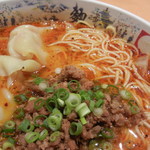 中国大明火鍋城 - 豚そぼろとしい芝麻醤の胡麻の旨みたっぷり