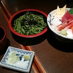 Kaisen Douraku Ikiiki - 茶そばセット1058円（ランチ